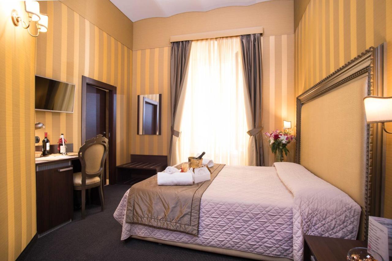 Nice Rome Holiday Roma